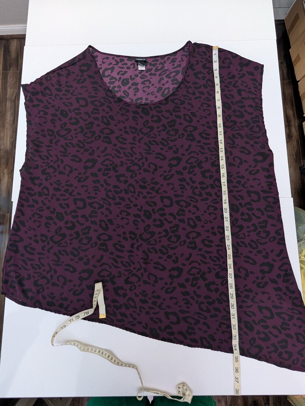 Torrid Purple Animal Print Tunic Blouse Size 3X Asymmetrical Hem Cheetah Flowy - Picture 5 of 8